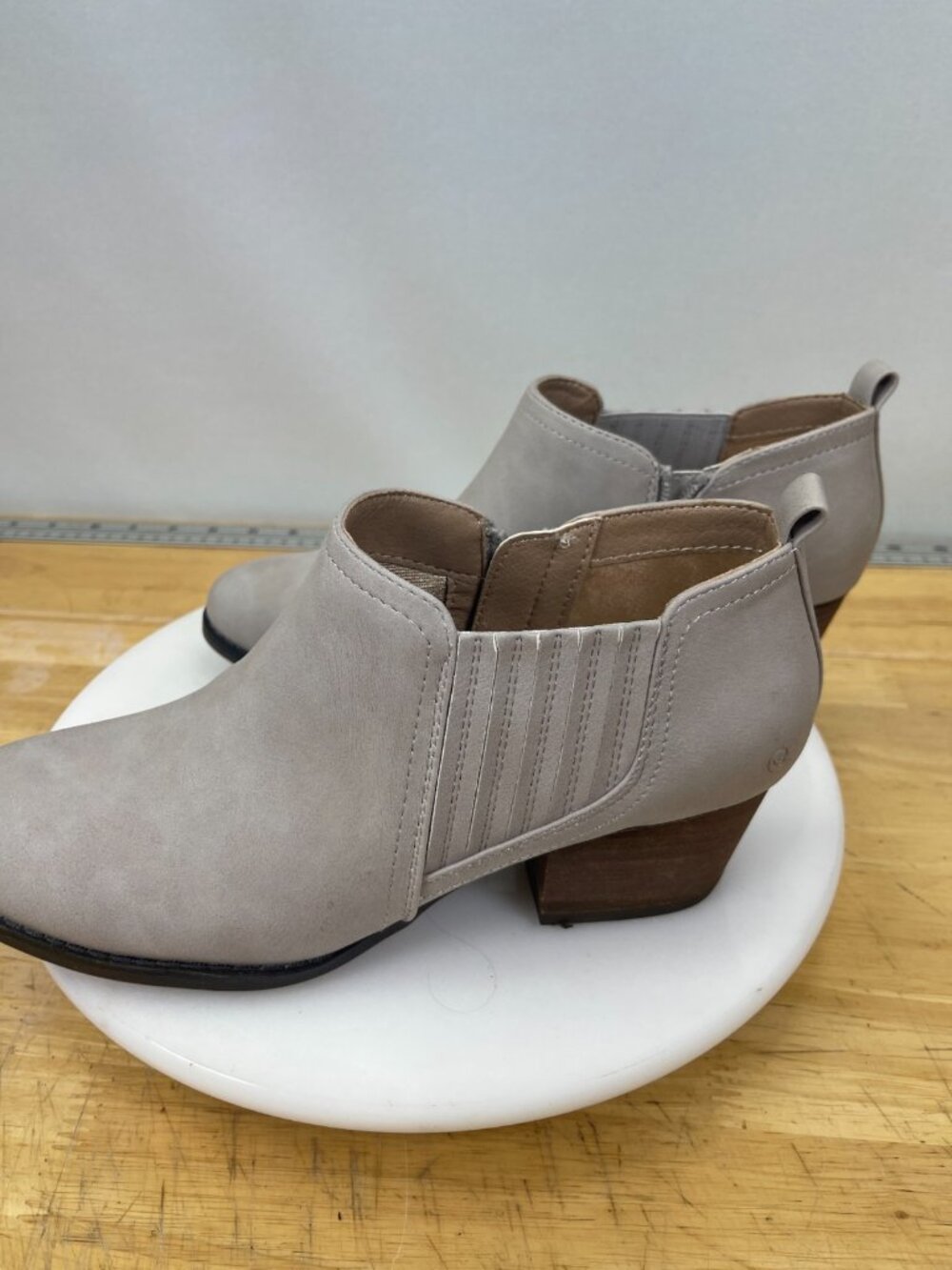 LifeStride Soft System Gray Ankle Boots Side Zip Women 8.5M Low Heel
